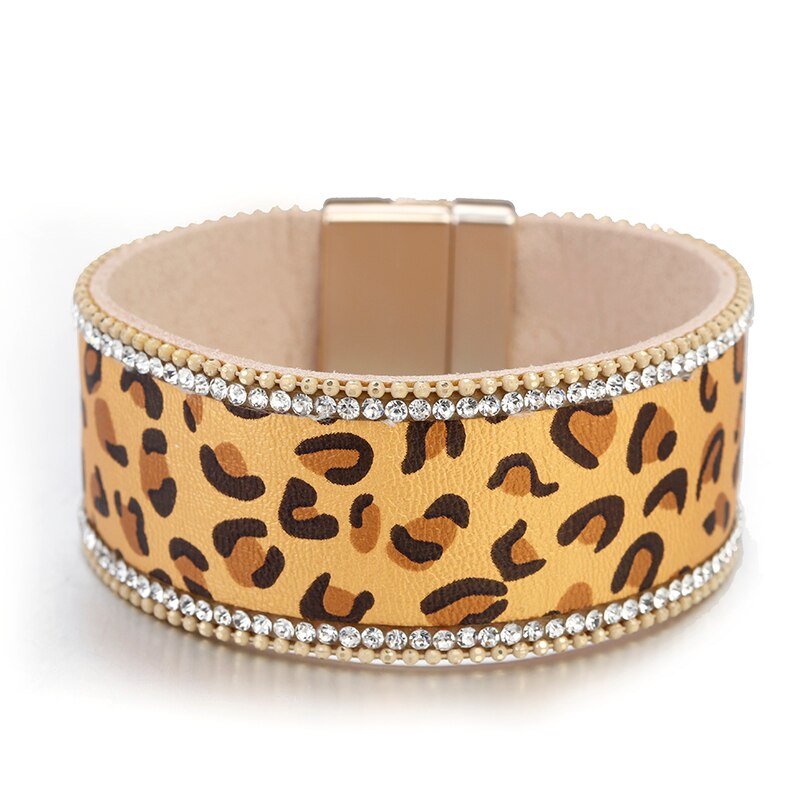 ZHANGWW 2PIC Europe Leopard Velvet Leather Bracelet For Women